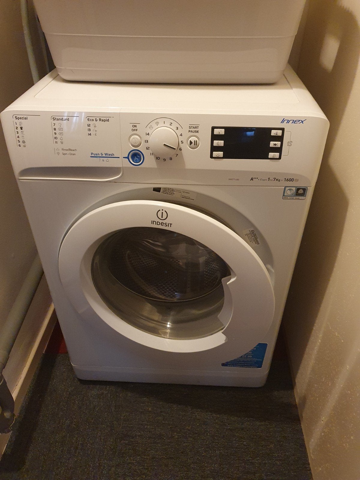 Indesit Innex XWE71683 Wasmachine - 7kg, 1600 toeren, Ophalen, 6 tot 8 kg, Voorlader, Energieklasse A of zuiniger