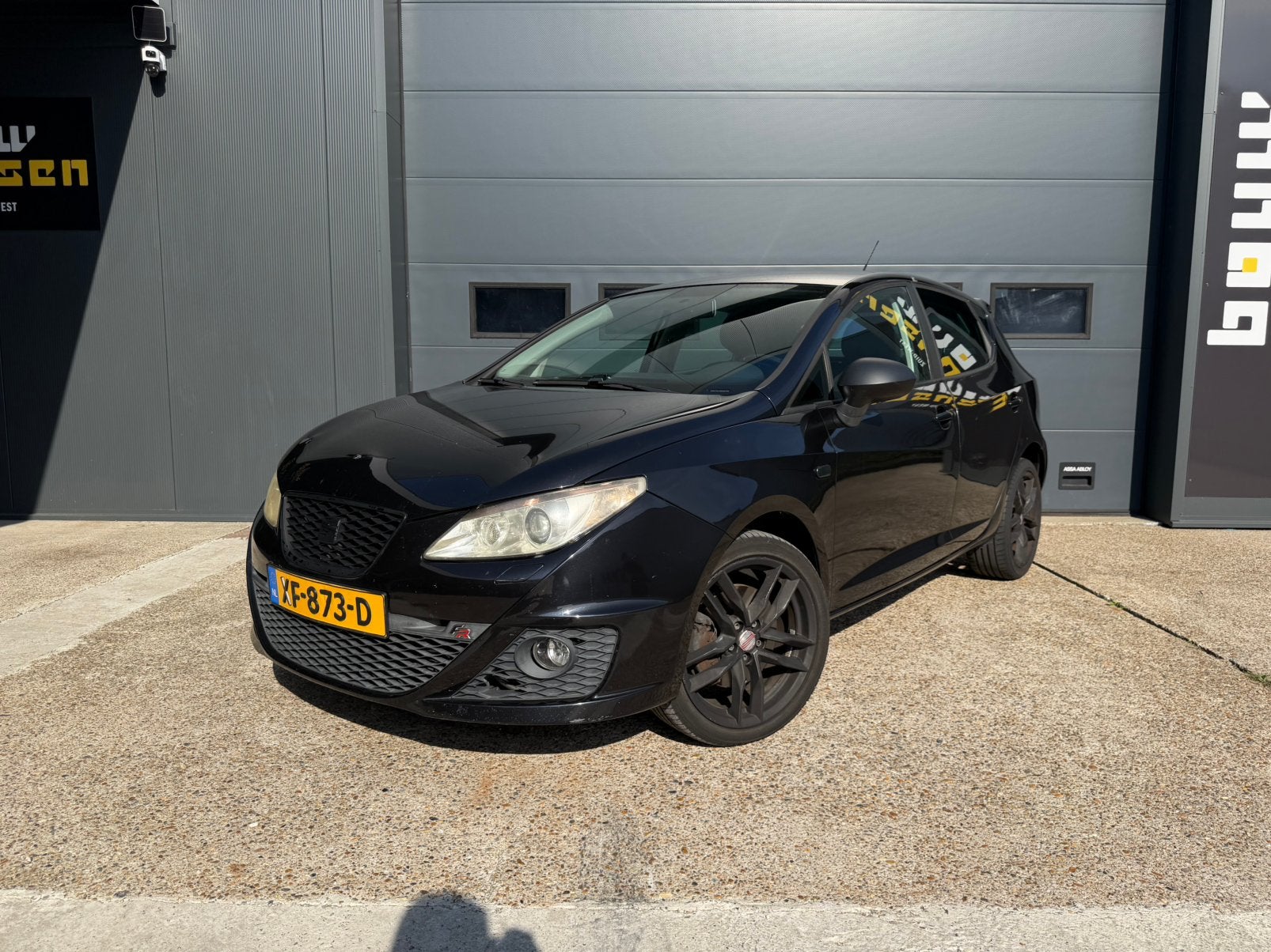 Seat Ibiza 1.4 TSI 110KW 5DRS AUT 2011 Zwart Apk Ecc Epc, Auto's, Automaat, Dealer onderhouden, Zwart, 4 cilinders