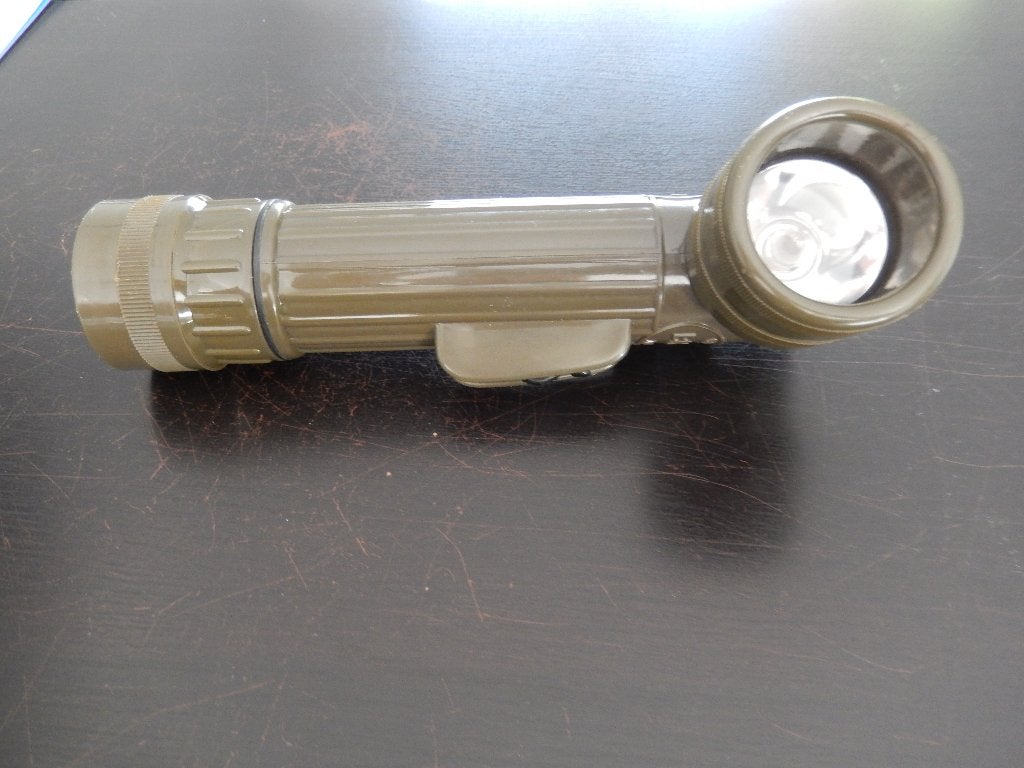 Zaklamp (geen idee of het werkt), Ophalen, Gebruikt, Batterij