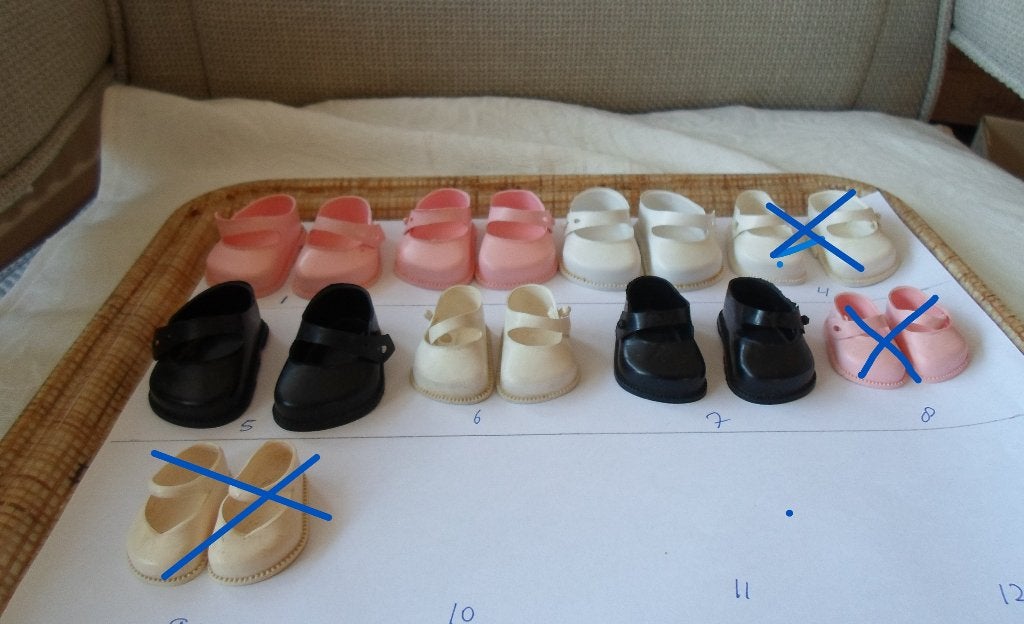 Poppenschoentjes Cinderella en voor Bella pop, Verzamelen, Poppen, Ophalen of Verzenden, Gebruikt, Kleertjes