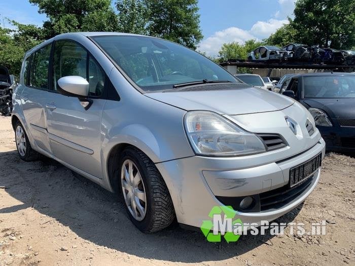 Fusee rechts-voor van een Renault Modus, Auto-onderdelen, Gebruikt, -, Renault, -