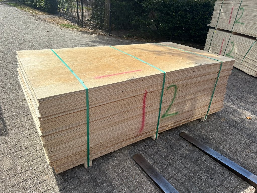 €12 per PLAAT: Underlayment 12mm (ook 15mm 18mm 21mm) B-keus