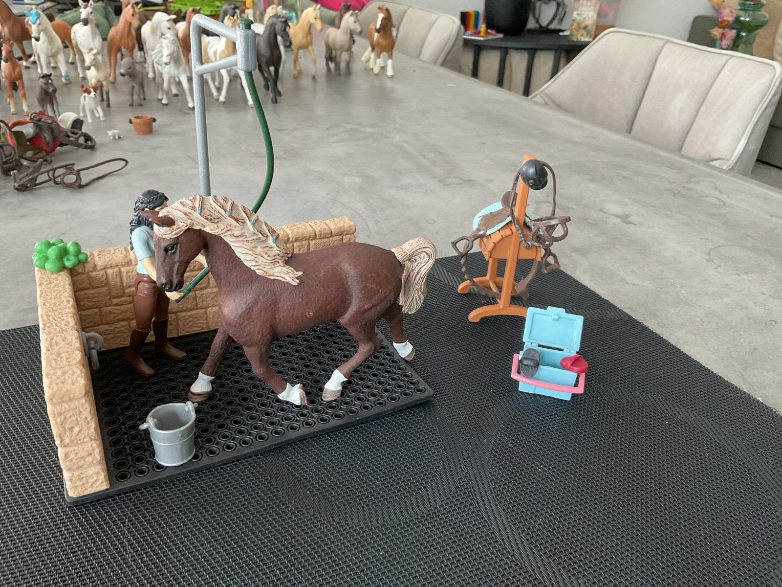 Schleich paardenwasplaats met Emely en Luna 42438, Ophalen of Verzenden, Zo goed als nieuw, Jongen of Meisje