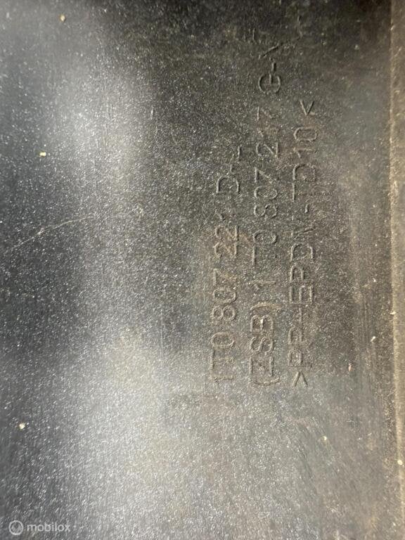 Voorbumper volkswagen touran 1t 1t0807221 Origineel, Gebruikt, Voor, Ophalen of Verzenden, Bumper