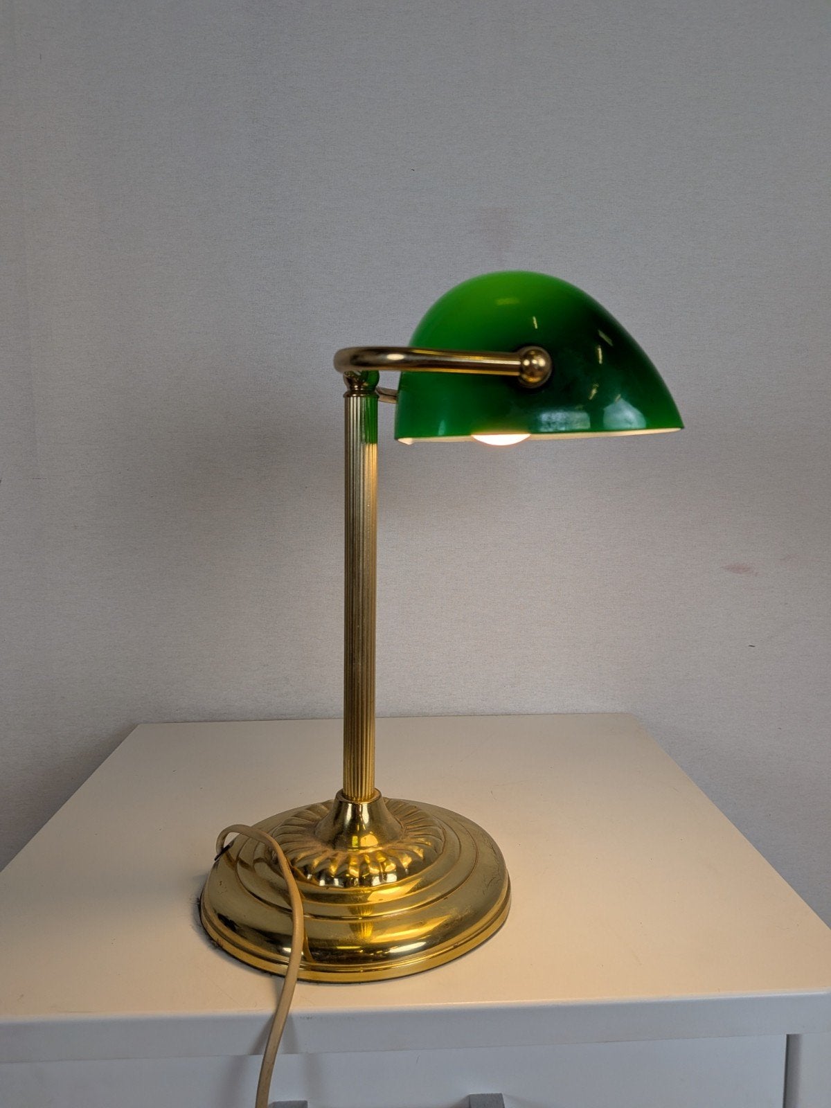 Klassieke Bankierslamp – Groene Glazen Kap & Messing, Ophalen of Verzenden