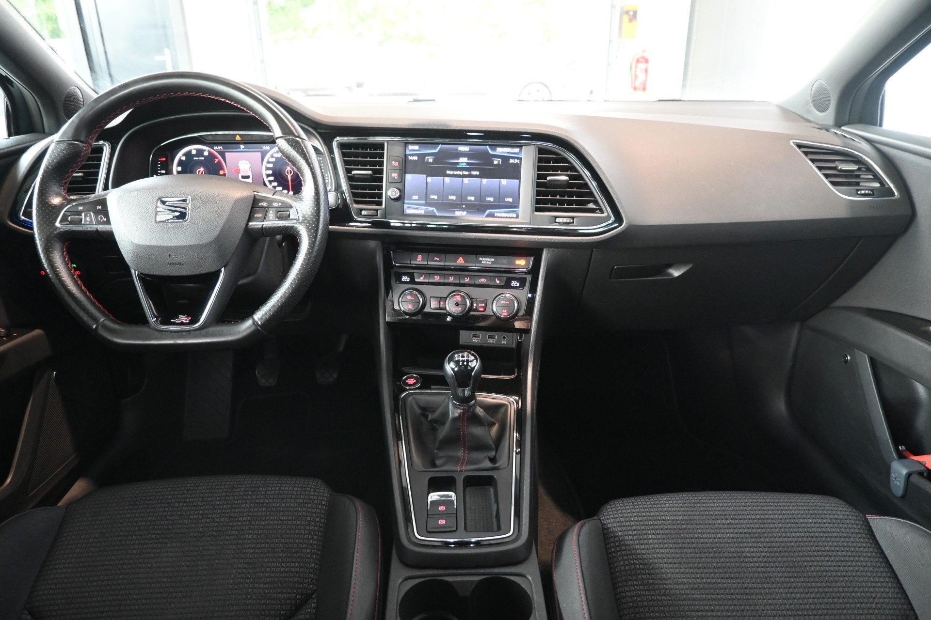 SEAT Leon ST 1.0 TSI FR Ultimate Edition Clima Navigatie Sto, Auto's, Stof, Gebruikt, Met garantie (alle), Leon