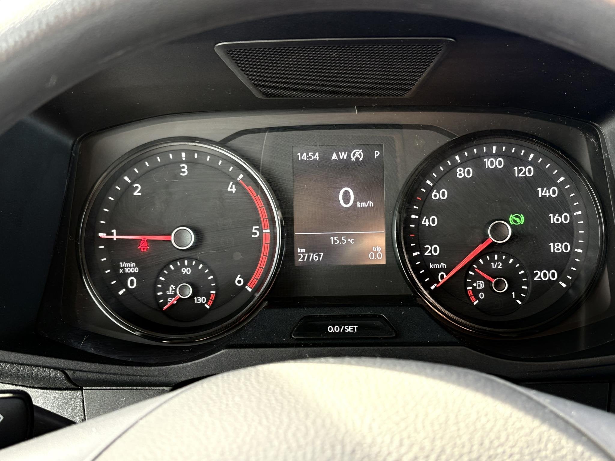 Volkswagen Crafter 35 L3H3 Highline AUT | TREKHAAK | CAMERA, Stof, Gebruikt, 4 cilinders, Volkswagen
