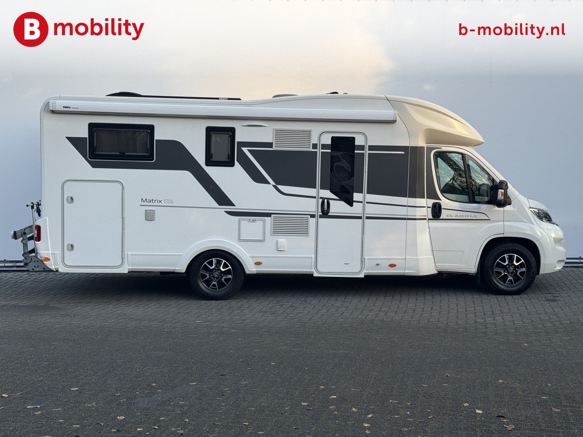 Adria MATRIX 670 SL Lengtebedden Bj.2021 | Level Systeem | L, Caravans en Kamperen, Campers, Ringverwarming, Achteruitrijcamera