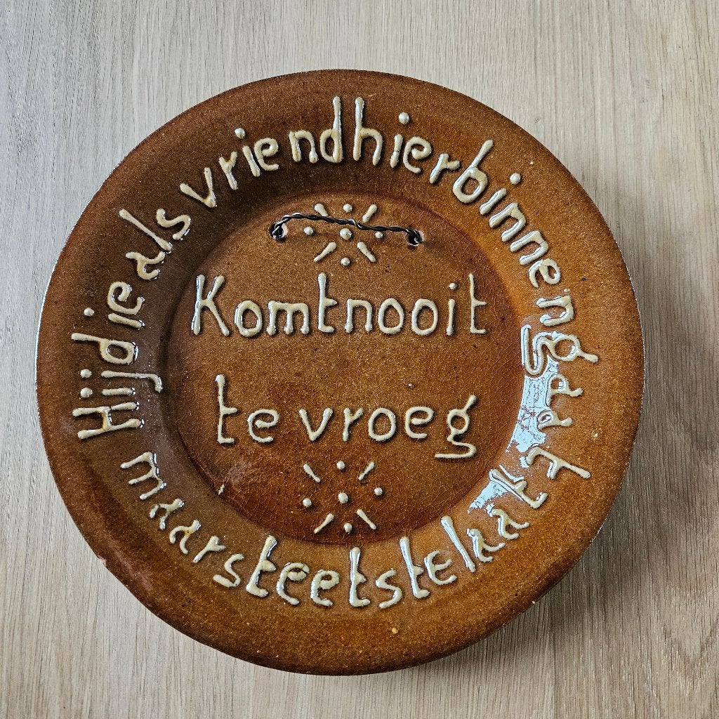 Spreukbord aardewerk ringeloor-techniek, Ophalen of Verzenden, Gebruikt
