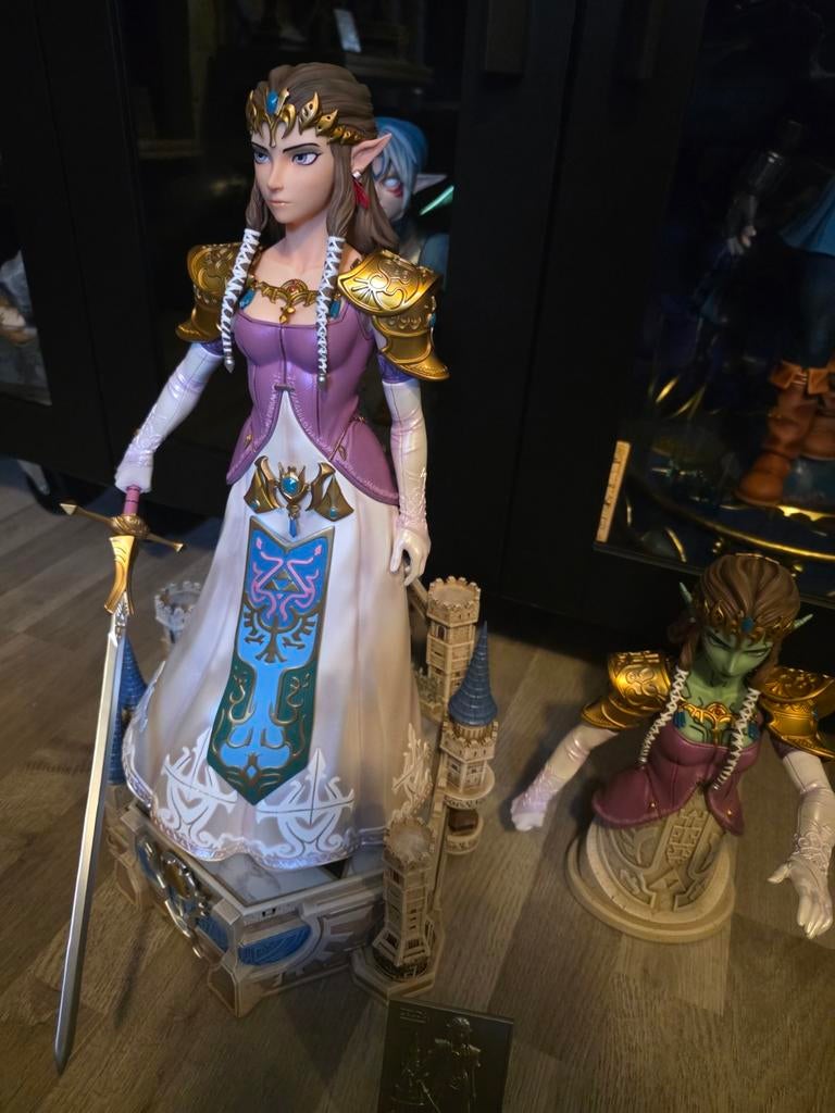 Zelda Twilight Princess Resin Statue - Wake Studio, Verzamelen, Beelden en Beeldjes, Ophalen, Zo goed als nieuw