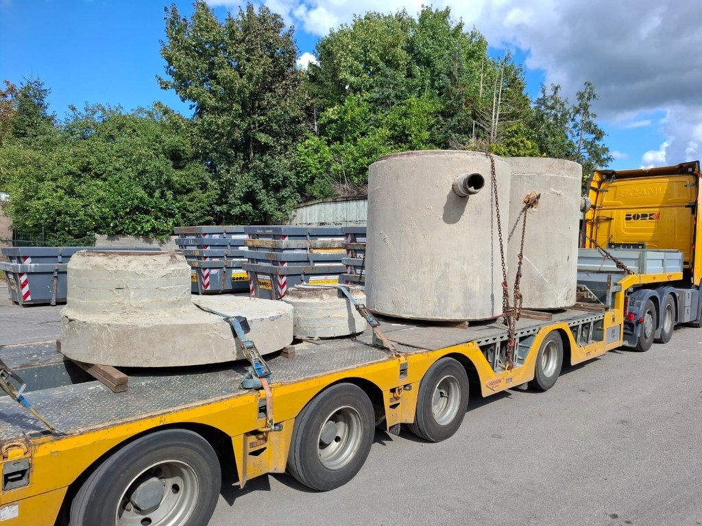 Betonnen slibvangput / bezinkput incl. deksel, Ophalen, Overige materialen, Gebruikt, 80 mm of meer