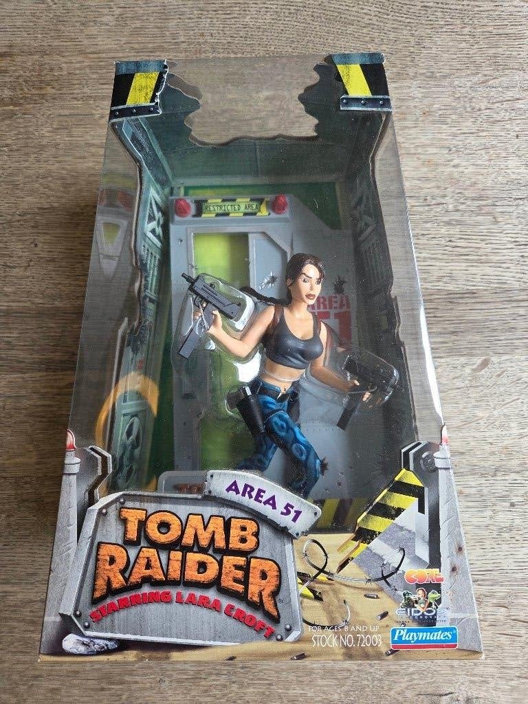 TOMB RAIDER LARA CROFT AREA 51 - PLAYMATES, Ophalen of Verzenden, Nieuw