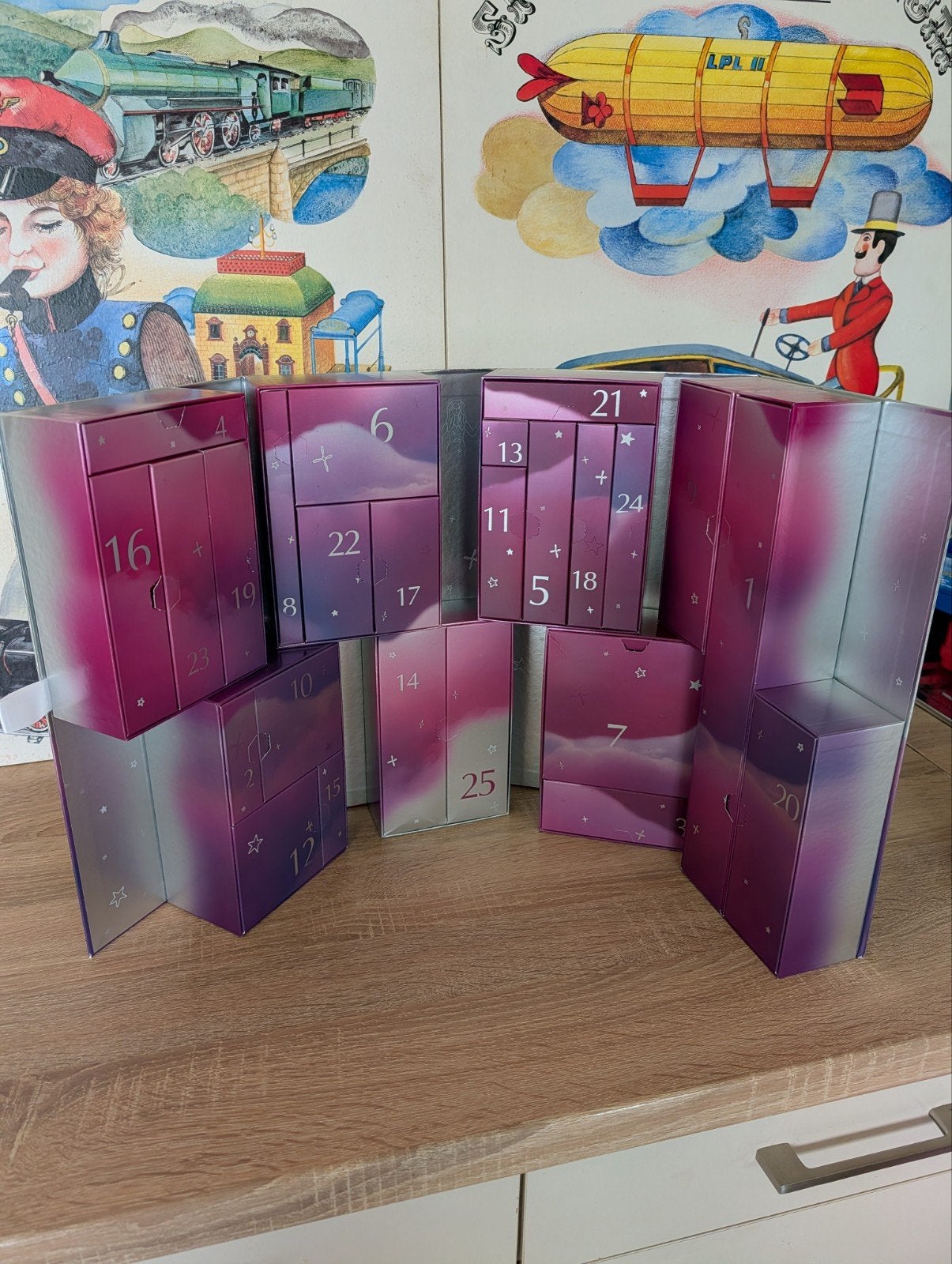 Adventskalender leeg van Bijenkorf, Ophalen of Verzenden, Gehele gezicht