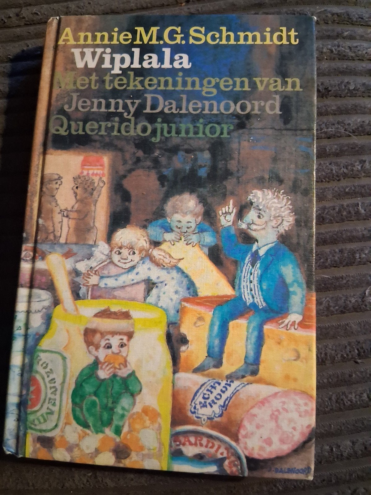 Annie MG Schmidt - Wiplala, Boeken, Kinderboeken | Jeugd | onder 10 jaar, Ophalen of Verzenden, Zo goed als nieuw, Fictie algemeen