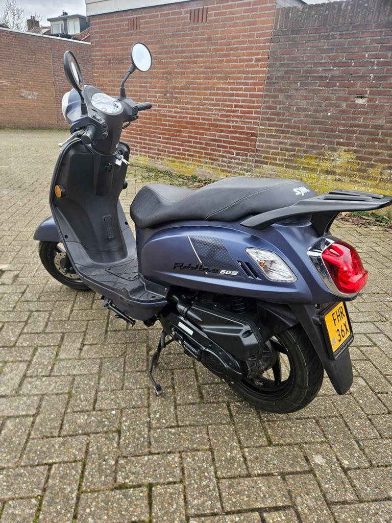 Sym Fiddle II 50S bj 2021 km 6183 I.Z.N.ST. Geel kenteken., Ophalen, Gebruikt, Maximaal 45 km/u, Benzine