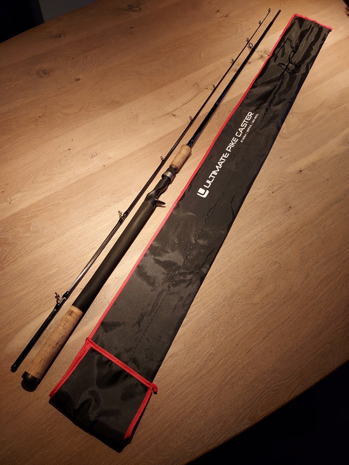 Ultimate Pike Caster 2.4mtr / 30-80gr, Ophalen, Zo goed als nieuw, Werphengel