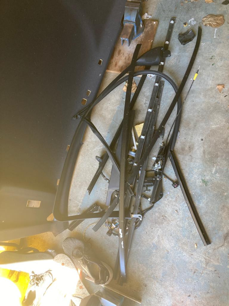 Diverse BMW E46 Deur Onderdelen: Slot, Sierlijsten, Rubbers, Auto-onderdelen, Ophalen, Gebruikt, BMW, Deur