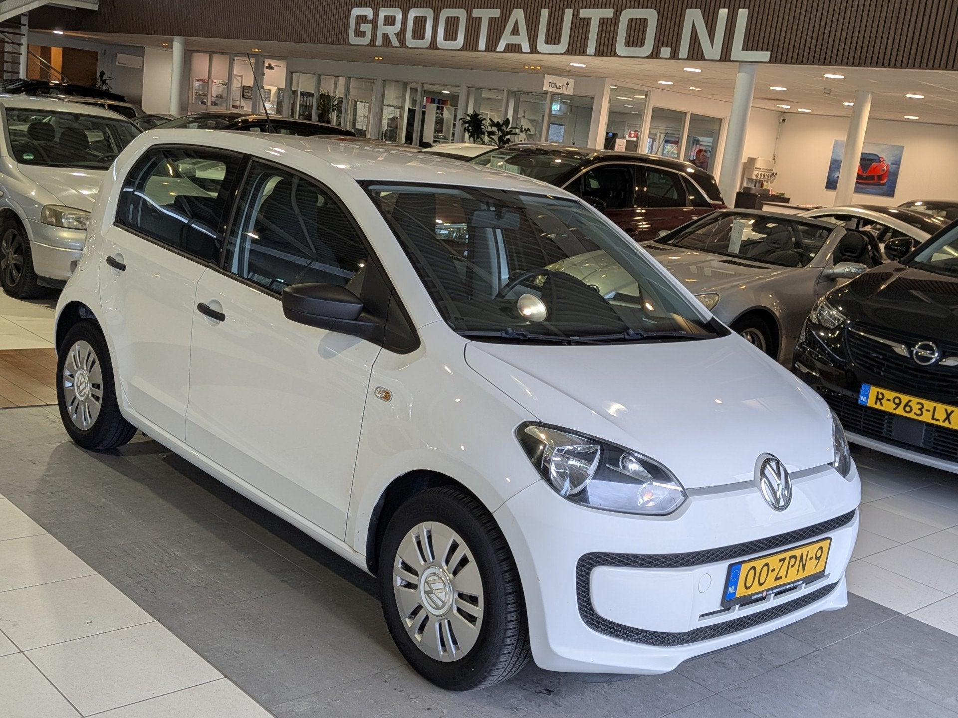 Volkswagen up! 1.0 take up! BlueMotion Start/Stop Systeem, S, Auto's, Volkswagen, Voorwielaandrijving, Euro 5, Stof, Gebruikt