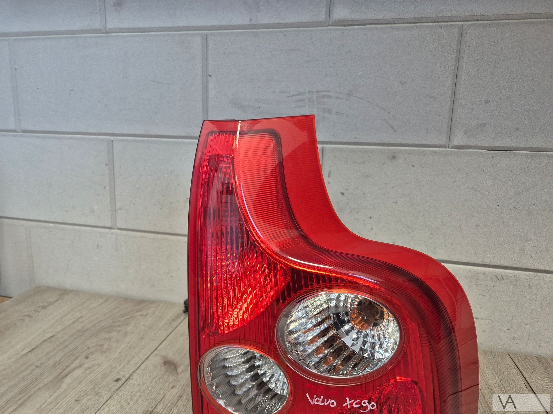 Achterlicht rechts van Volvo XC90 2002 - 2007 klein plekje, Auto-onderdelen, Verlichting, Gebruikt, -, -, Ophalen of Verzenden