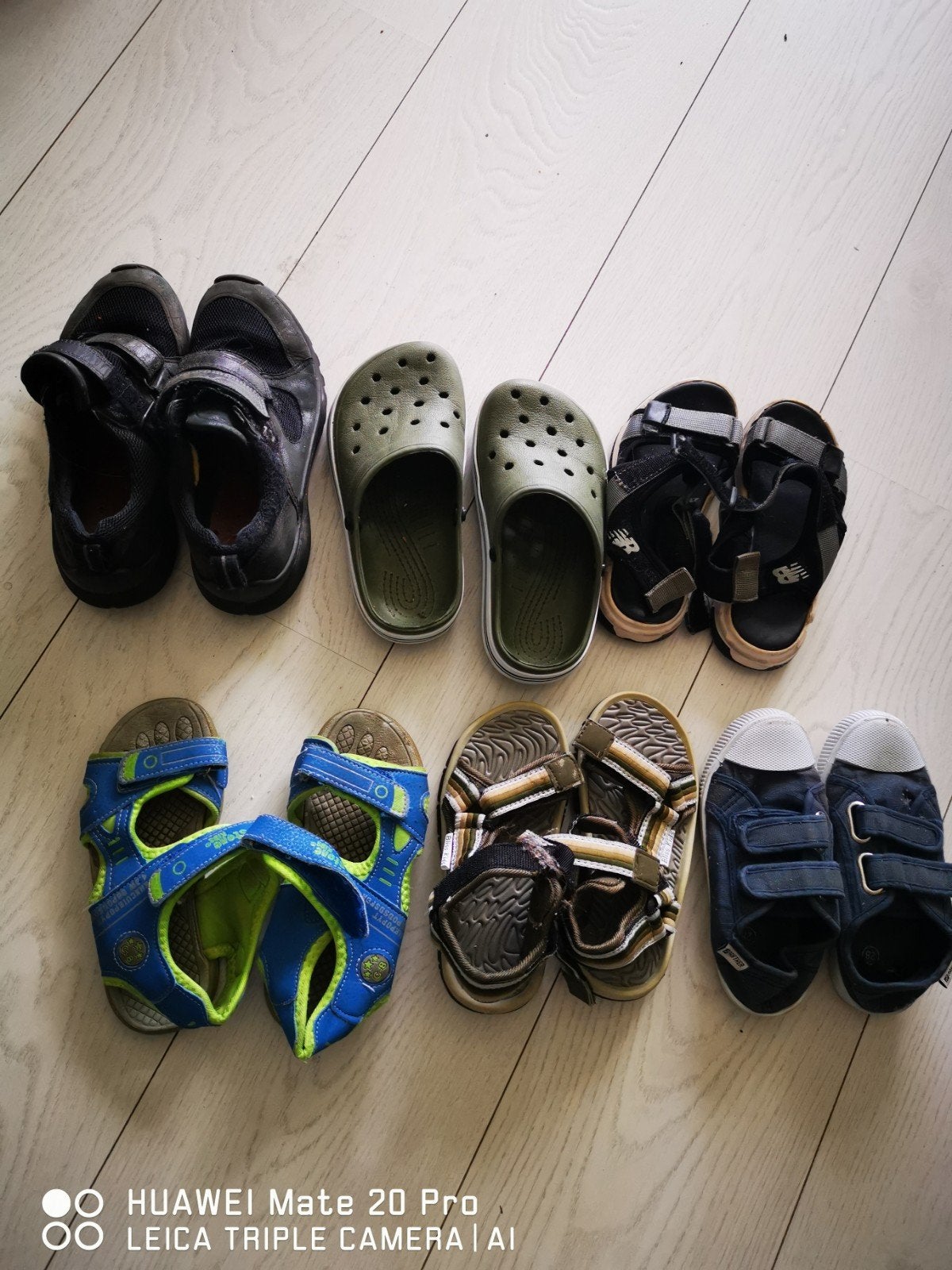 Diverse kinderschoenen en sandalen - Verschillende maten, Gebruikt, Jongen of Meisje, Schoenen, Diverse merken