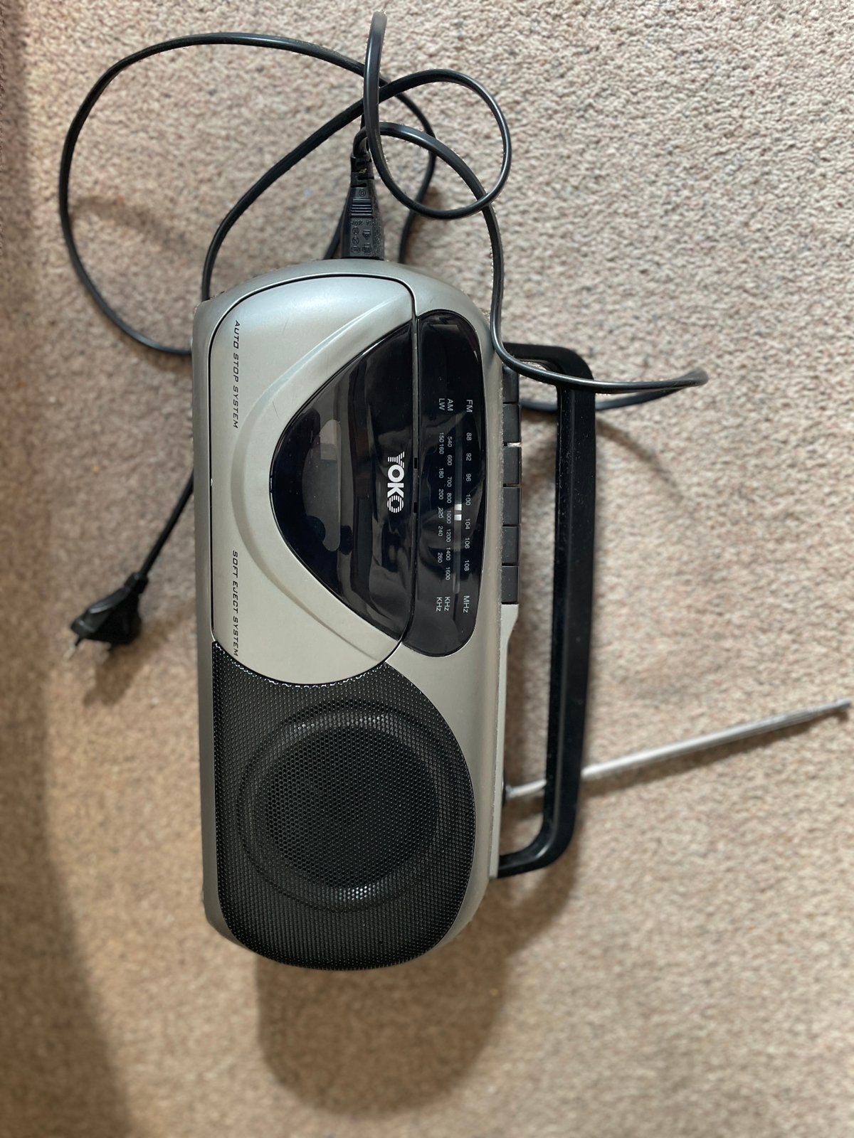 YOKO DRAAGBARE RADIO CASSETTERECORDER, Ophalen, Gebruikt