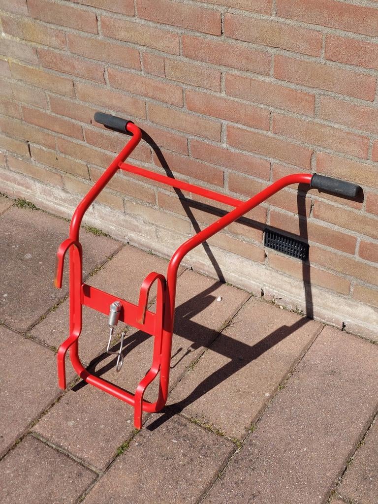 Rode ladder afstandhouder voor veilig werken, Doe-het-zelf en Verbouw, Ophalen, Gebruikt, Ladder