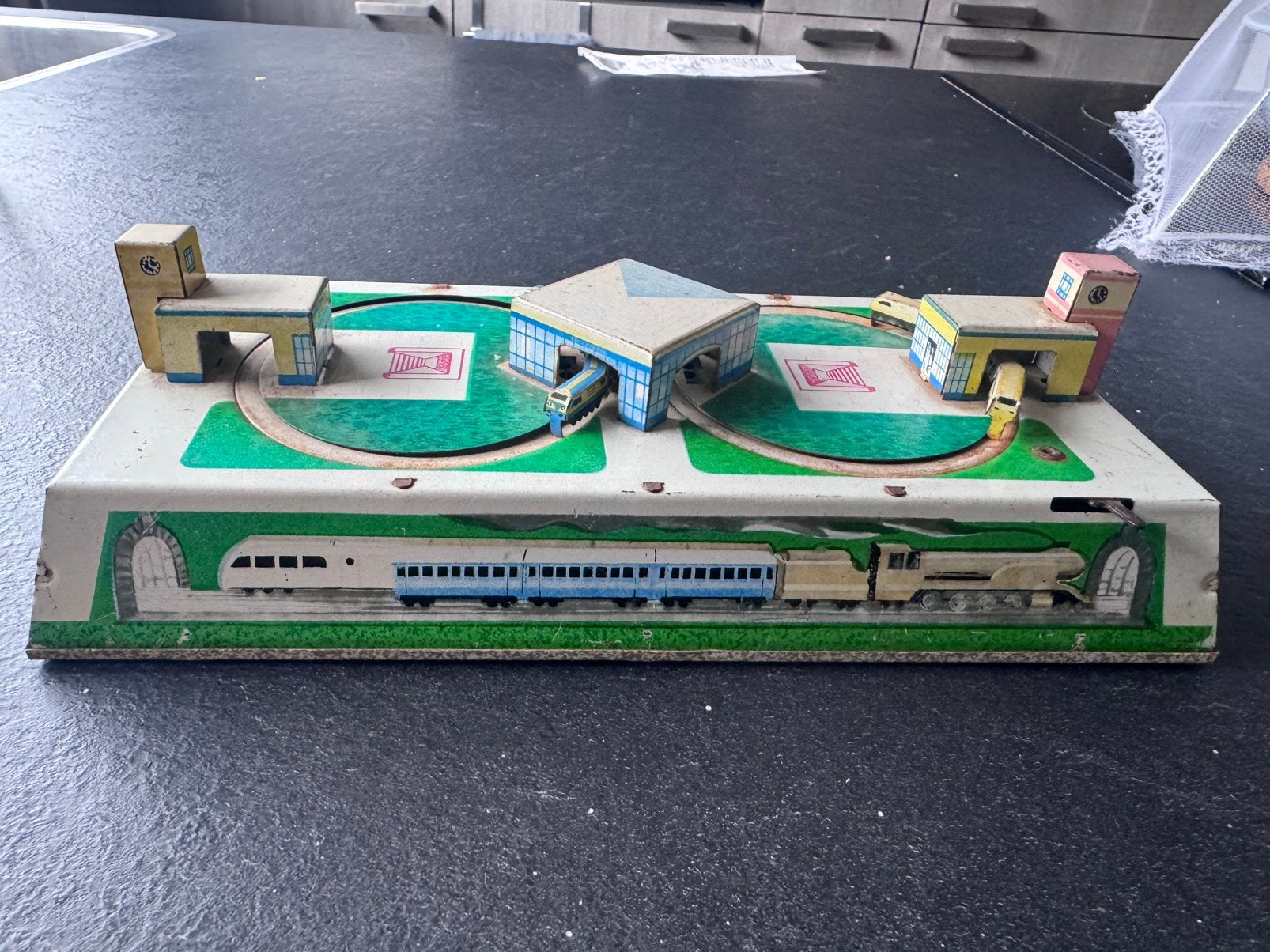 Blikken miniatuur treinbaan, opwindbaar, Overige merken, Gebruikt, Gelijkstroom of Wisselstroom, Overige typen