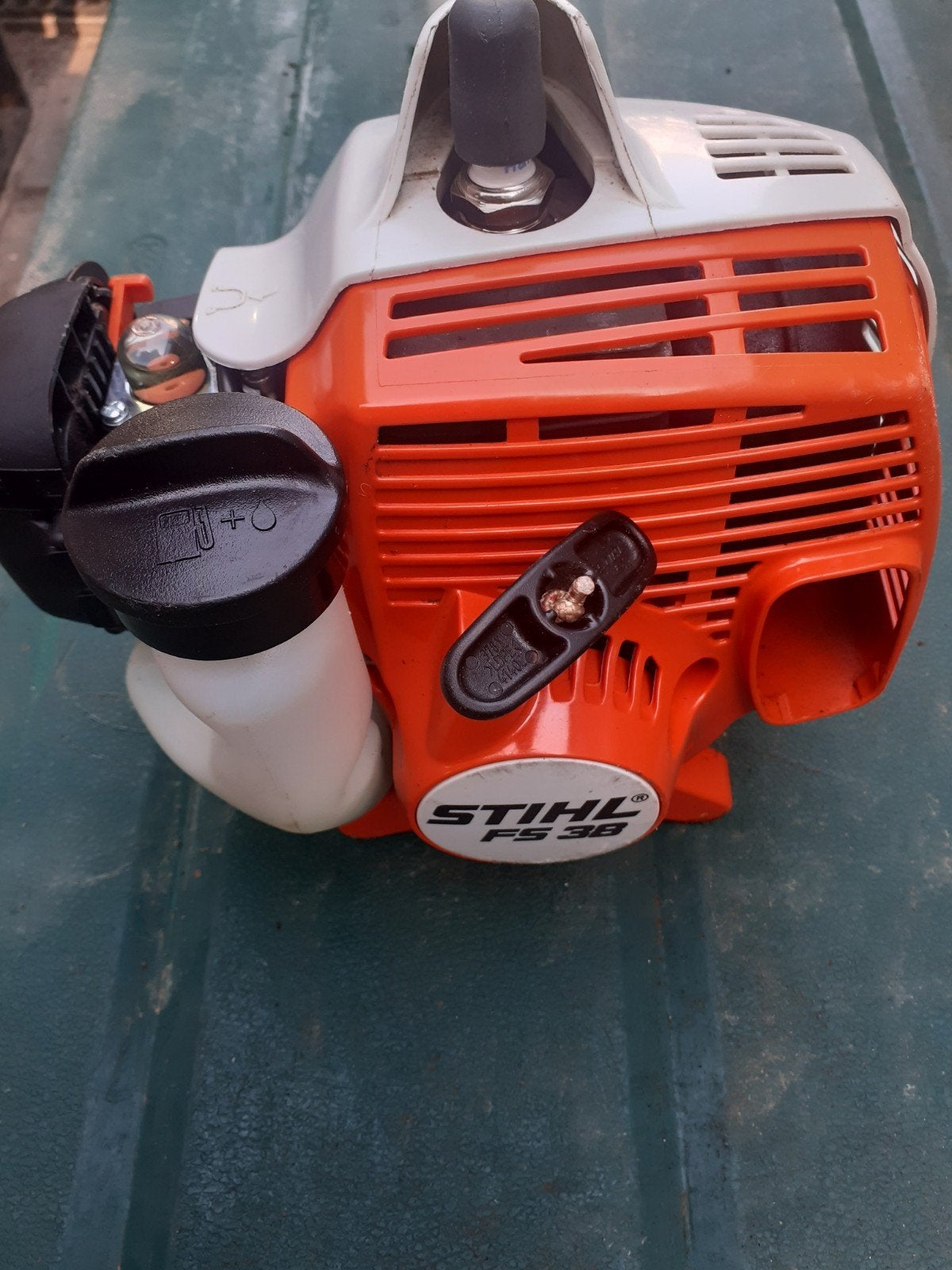 STIHL FS 38 KANTENMAAIER OP BENZINE, Ophalen, Benzine