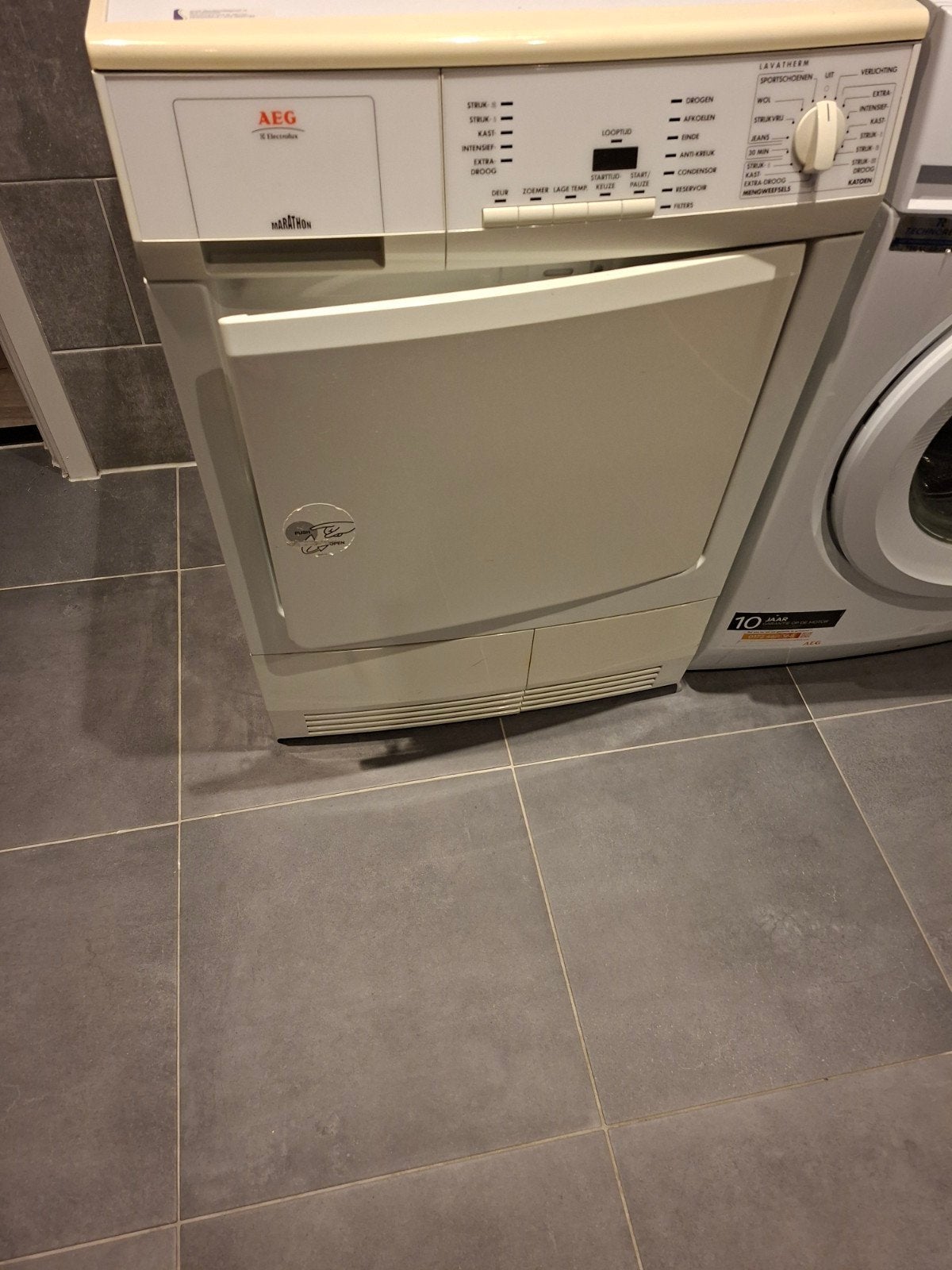 Condensdroger, Witgoed en Apparatuur, Wasdrogers, 6 tot 8 kg, Ophalen, Condens, 85 tot 90 cm