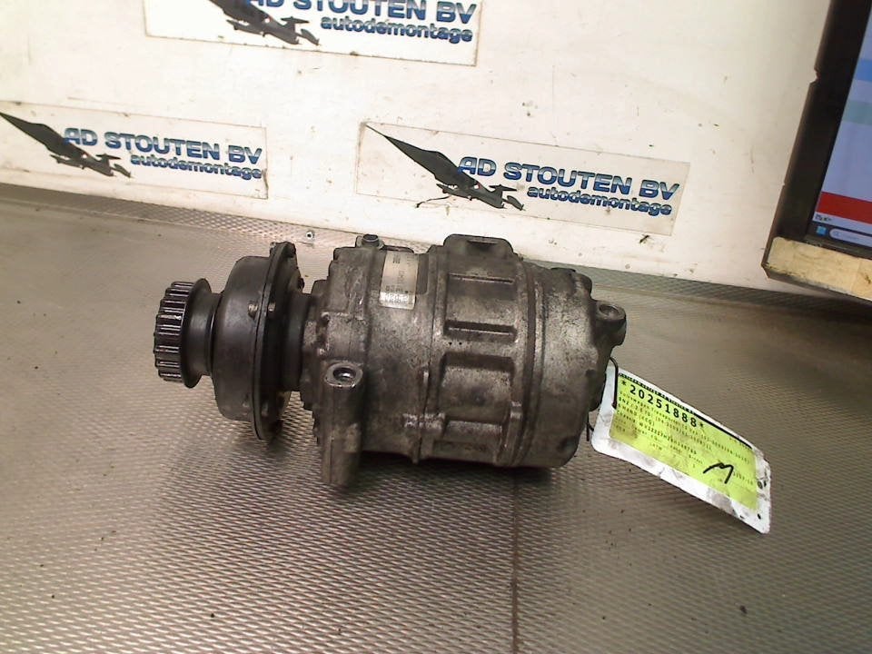 Airco Pomp Volkswagen Transporter T5 2007 8FK351110411, Auto-onderdelen, Gebruikt, Volkswagen, Volkswagen AG, Kundenbetreuung@volkswagen.de
