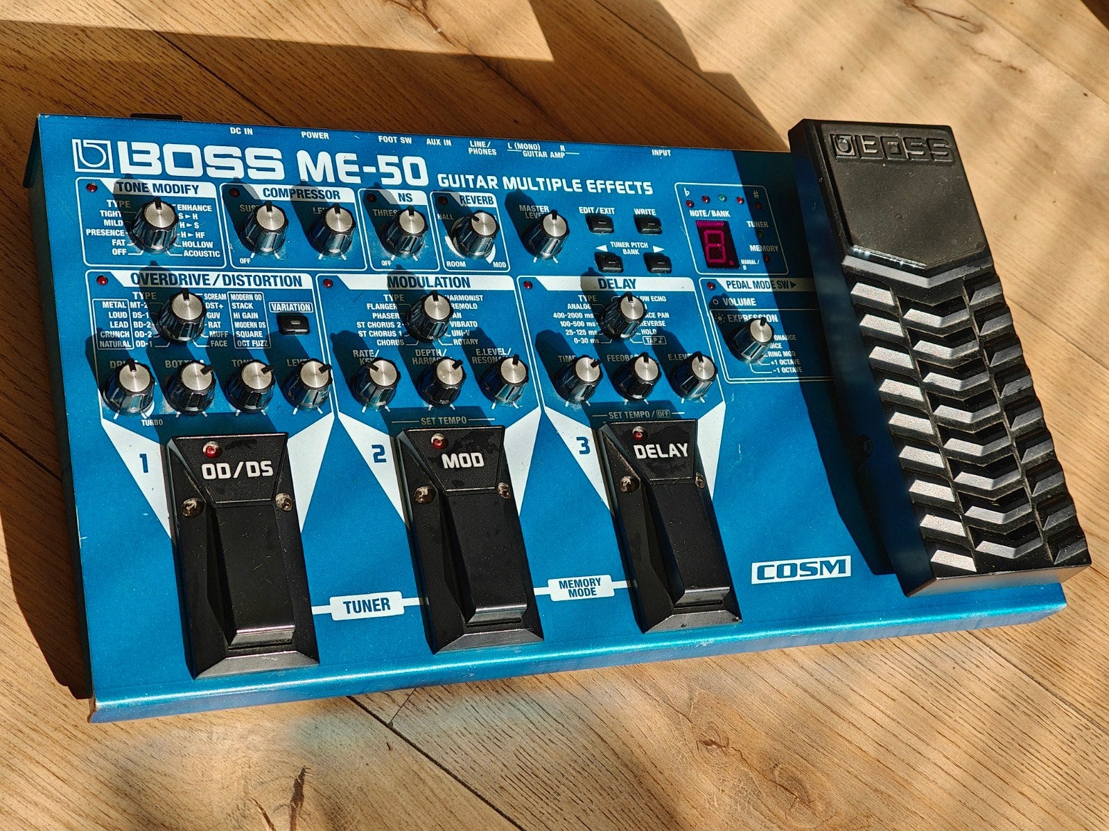 Boss ME-50 Gitaar Multi-effectpedaal, Muziek en Instrumenten, Effecten, Ophalen of Verzenden