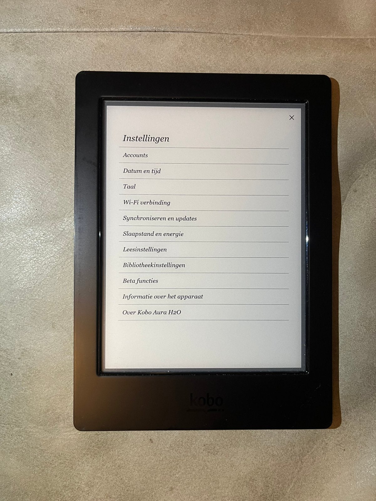 Kobo Aura H2O e-reader, Computers en Software, Ophalen of Verzenden, Gebruikt, 7 inch, Touchscreen