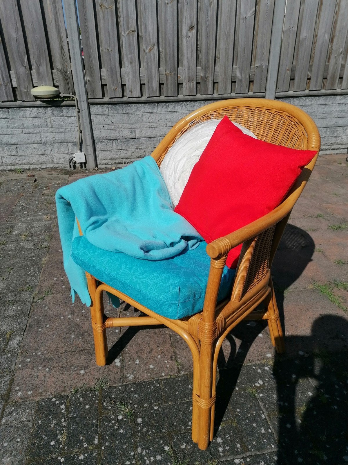 Rotan stoel met kussen - Zo goed als nieuw, Ophalen, Bruin, Boho, Vintage, Natuurlijk, Riet of Rotan