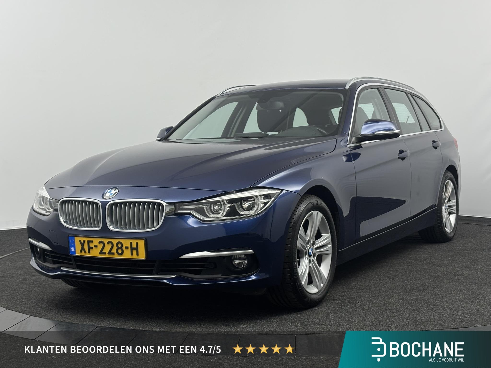 BMW 3-serie Touring 320i | Trekhaak | Leder | Stoelverwarmin