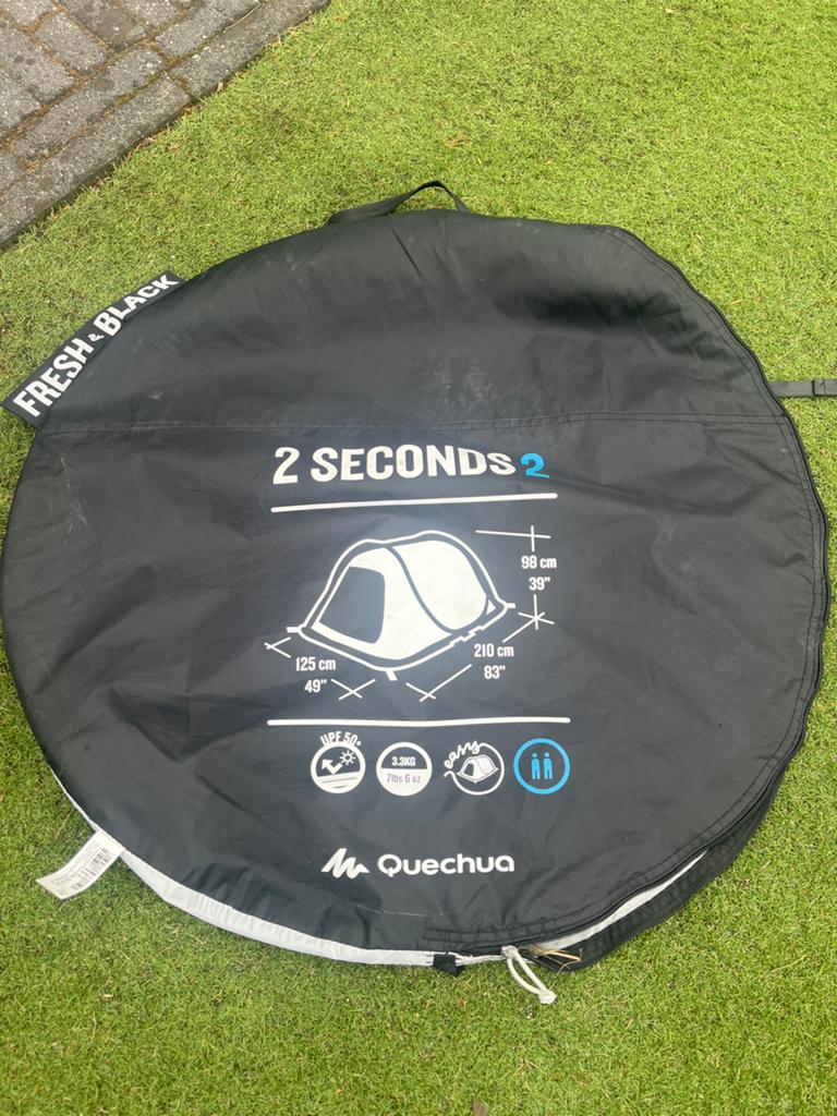 Quechua 2 Seconds 2 Fresh & Black Pop-up Tent, Caravans en Kamperen, Tenten, Ophalen, Gebruikt, Tot en met 2