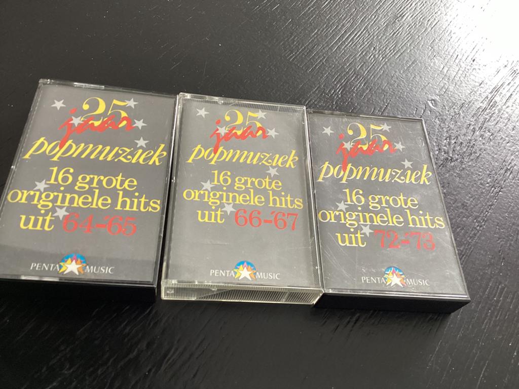 Cassettebandje  25 jaar popmuziek, Ophalen, Zo goed als nieuw, Overige genres, 2 t/m 25 bandjes