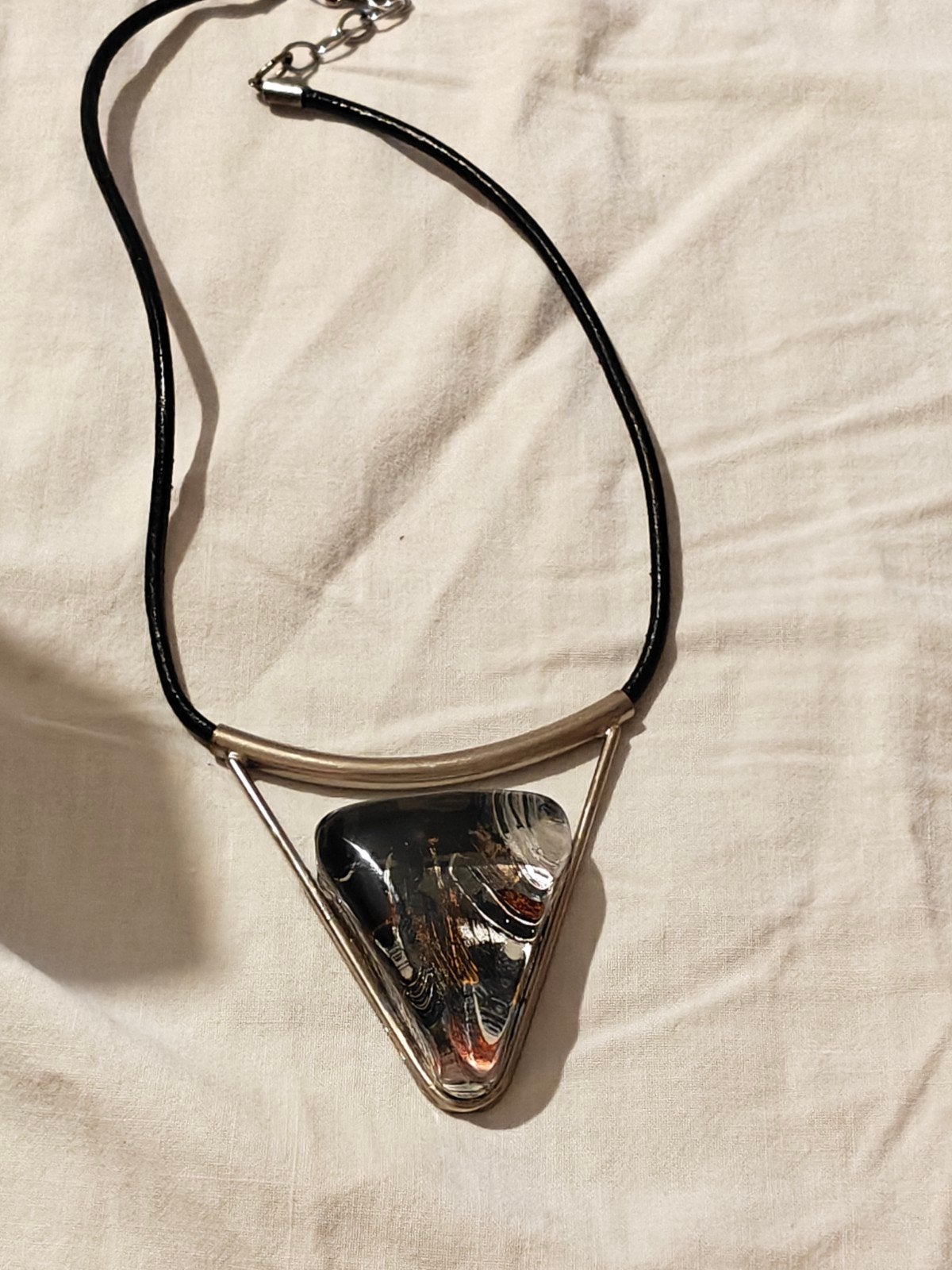 leuke ketting met steen, Sieraden, Tassen en Uiterlijk, Ophalen of Verzenden, Zo goed als nieuw, Overige materialen