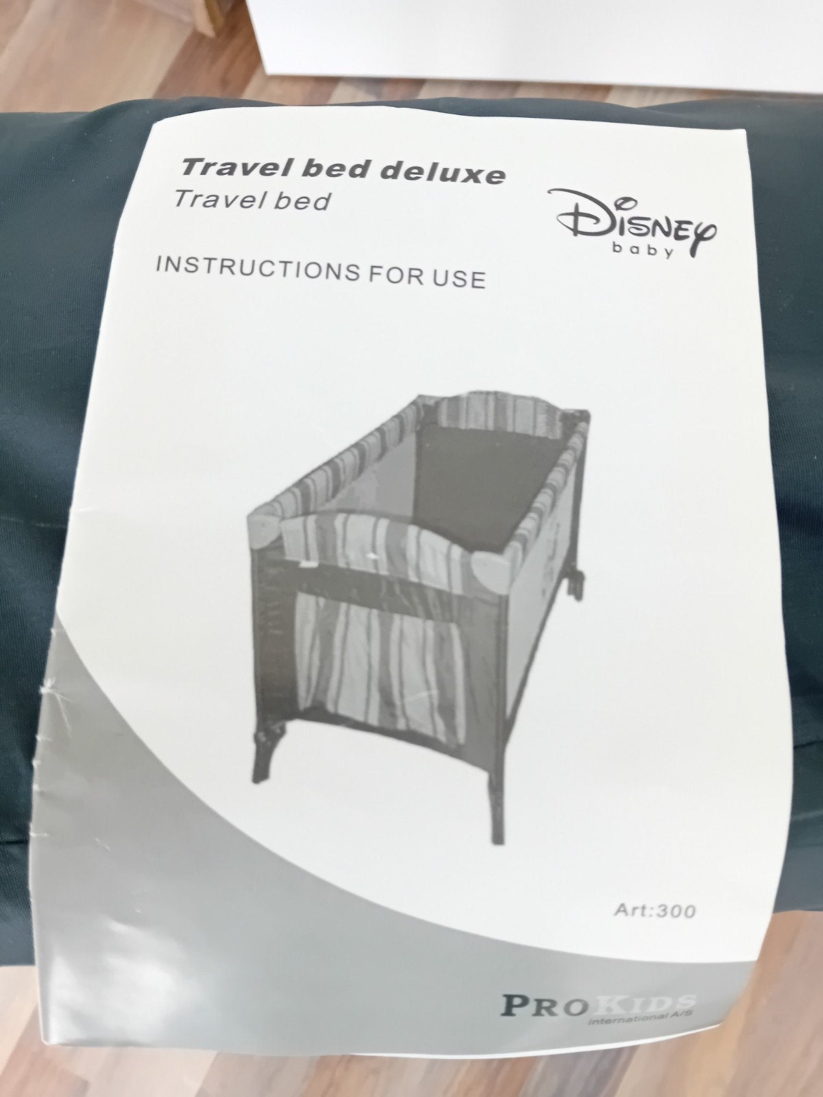 Disney Baby Reisbed Deluxe met Winnie de Poeh design, Ophalen, Zo goed als nieuw