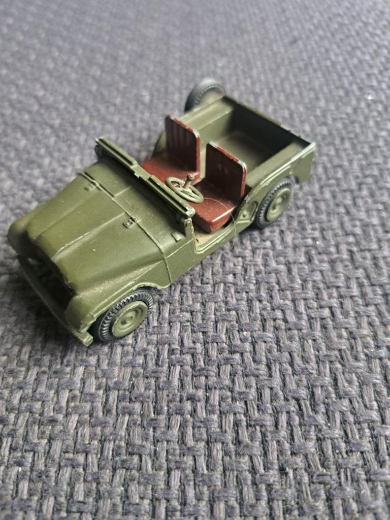 Tekno denmark model legerjeep bv30, Gebruikt, Auto, Ophalen of Verzenden, N.b