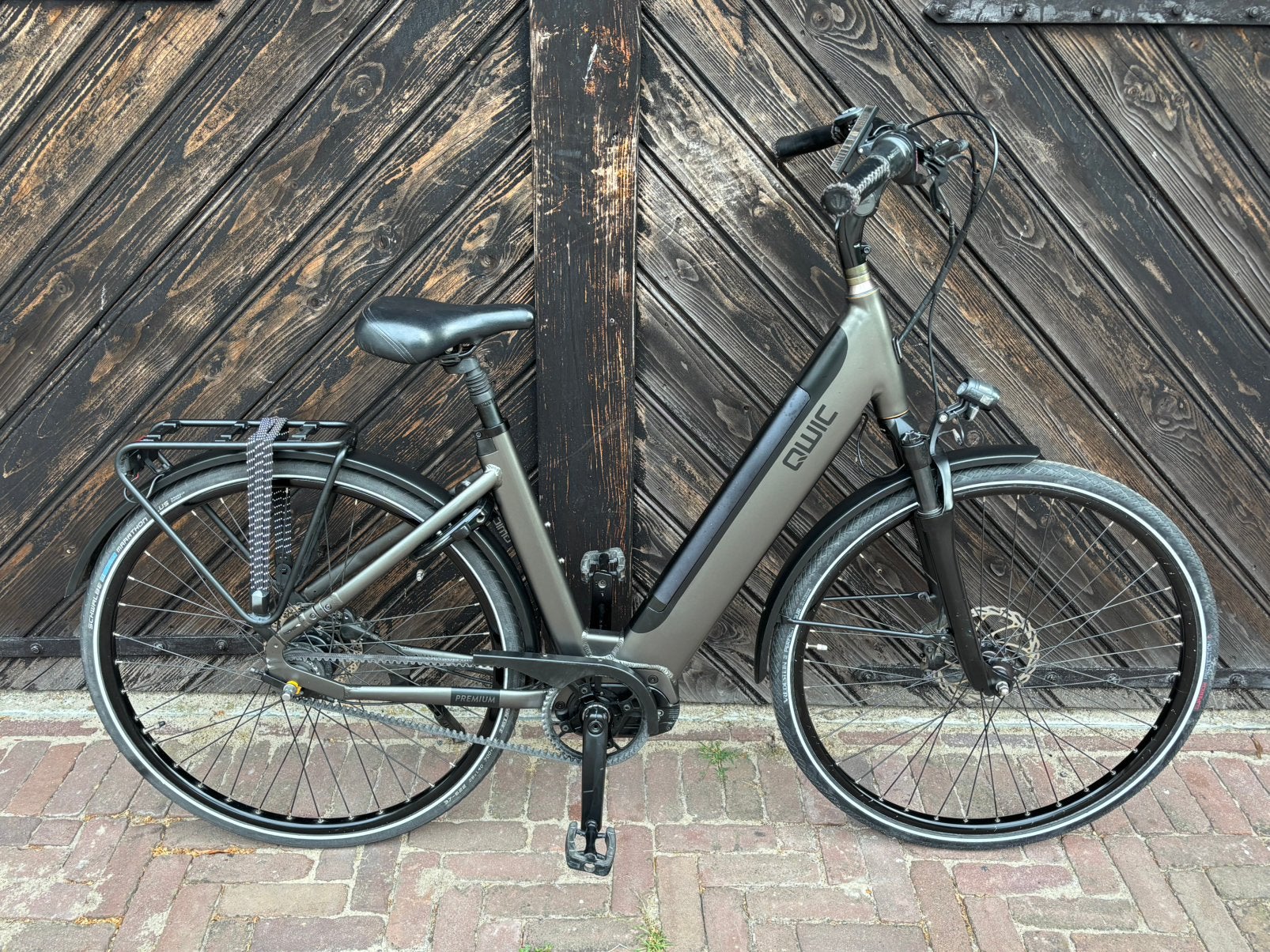 Als nieuwe Qwic premium N7 elektrische fiets middenmoter D50, Versnellingen, Zo goed als nieuw, 50 tot 53 cm, Schijfrem