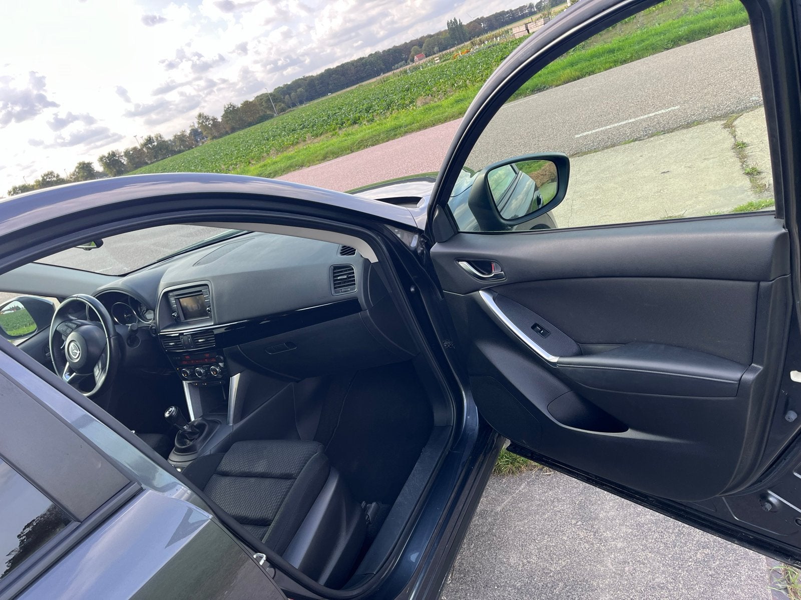 Foto 11 van Mazda CX-5 2.0 121KW 2WD 2013 Grijs