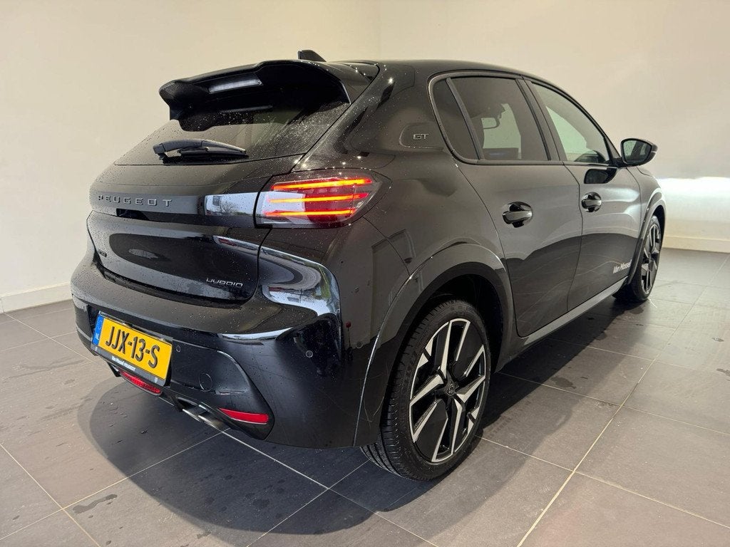 Peugeot 208 1.2 Hybrid GT 145 e-DCS6 | AUTOMAAT | NAV | CARP, Auto's, Peugeot, 1203 kg, Gebruikt, Euro 6, 1199 cc