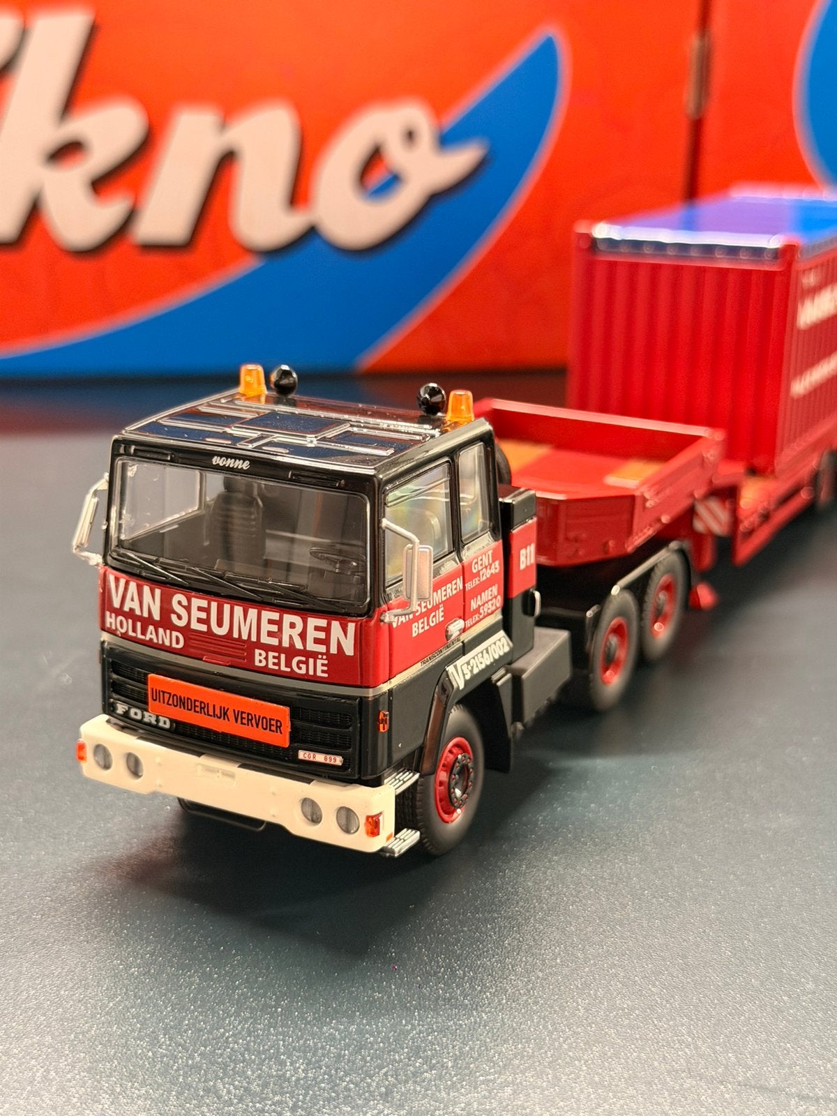 Tekno Van Seumeren USA Mammoet, Ophalen of Verzenden, Zo goed als nieuw, Bus of Vrachtwagen, Tekno