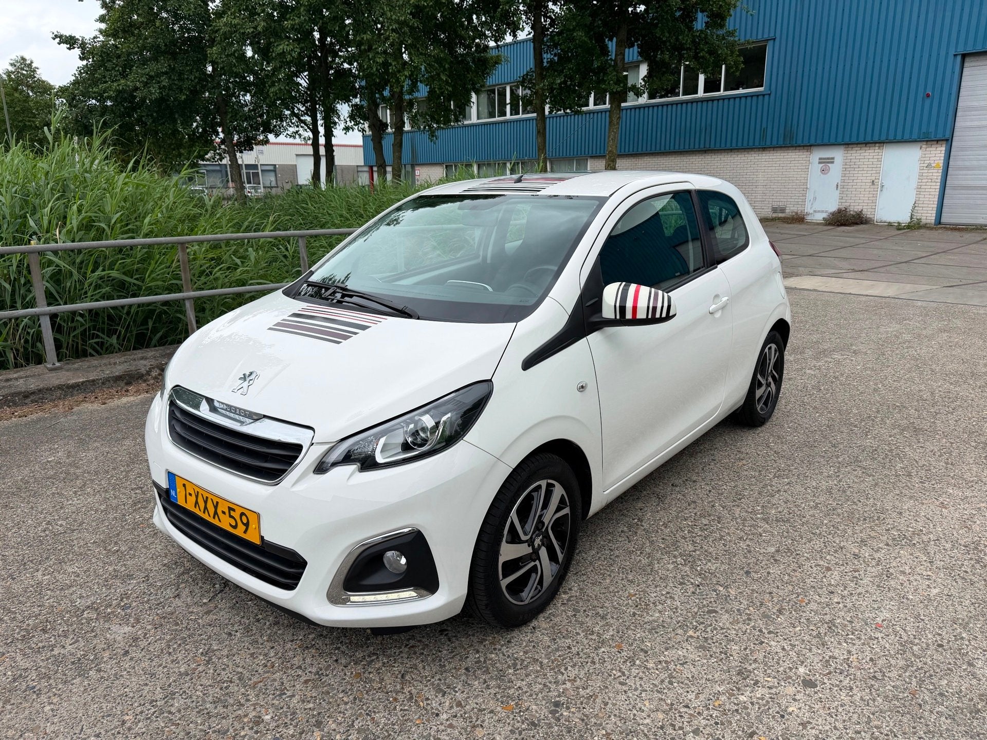 Peugeot 108 1.0 e-VTi Allure!2014!Carplay!Airco!LM.velgen!, Auto's, Voorwielaandrijving, Euro 5, Gebruikt, 31 €/maand