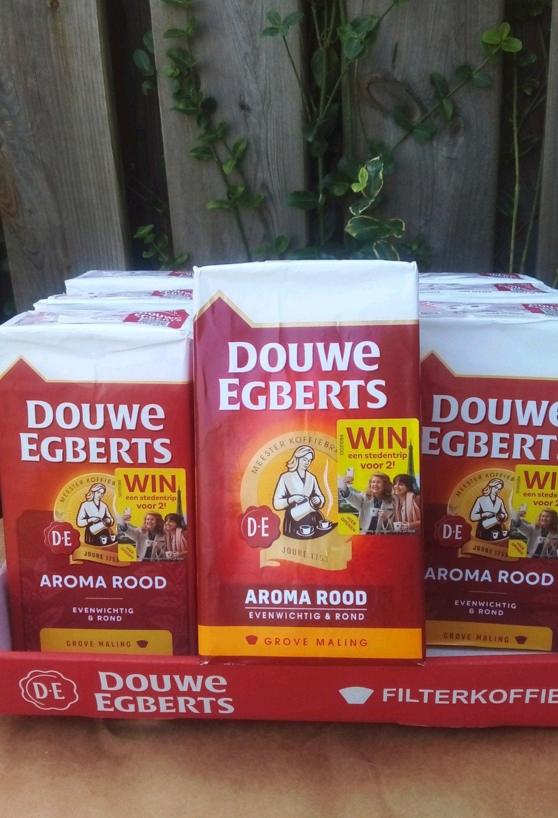 Douwe Egberts Aroma Rood Grof, Verzenden