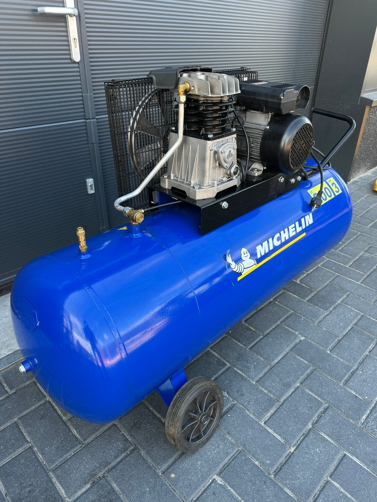 MICHELIN Luchtcompressor 200L 3 PK – GEBRUIKT – GOEDKOOP, Ophalen, Gebruikt