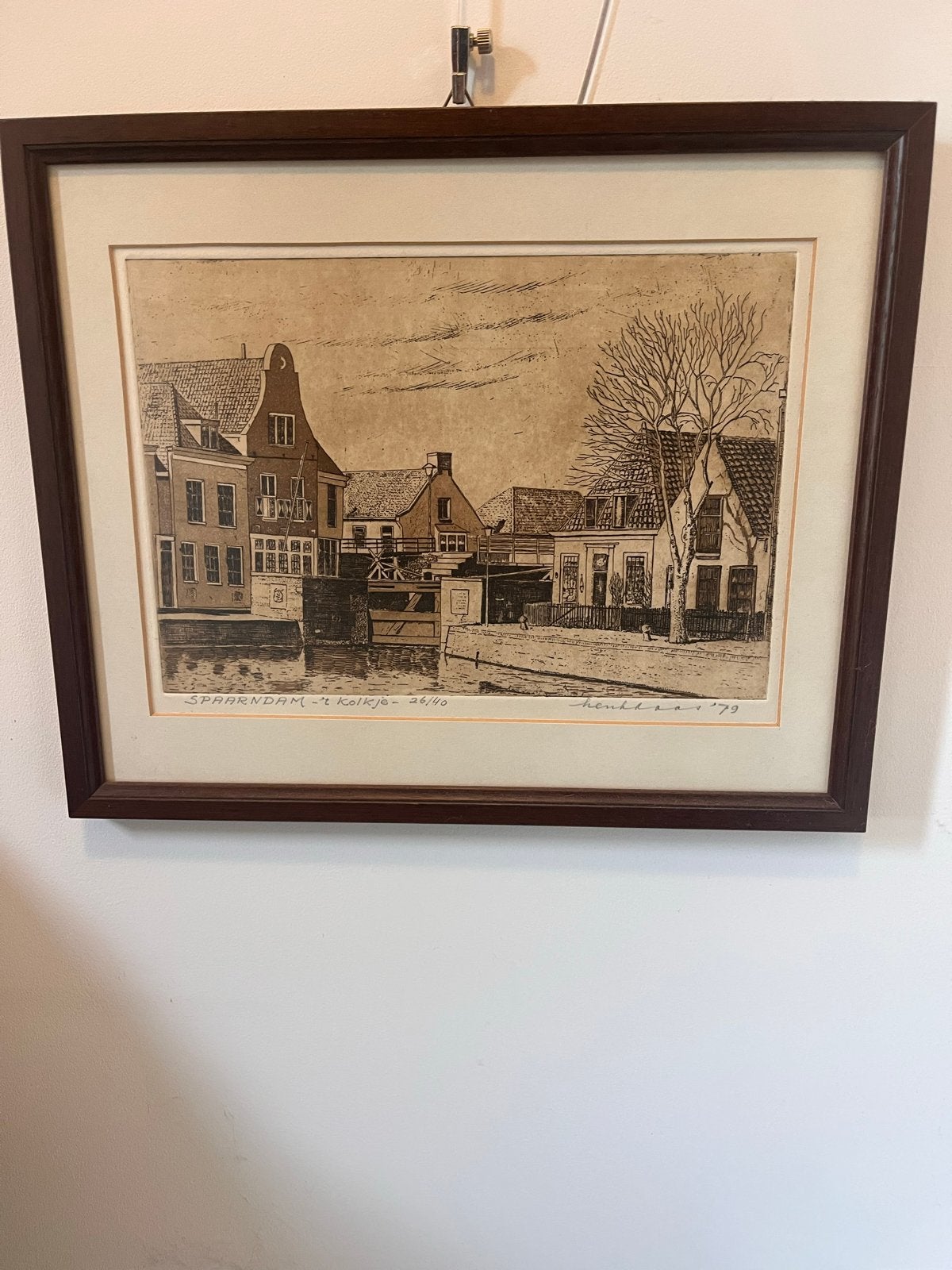 Ets 't Kolkje Spaarndam, gesigneerd Henk Daas, Antiek en Kunst, Ophalen, Stadsgezicht, 1950 - 1999, Genummerd