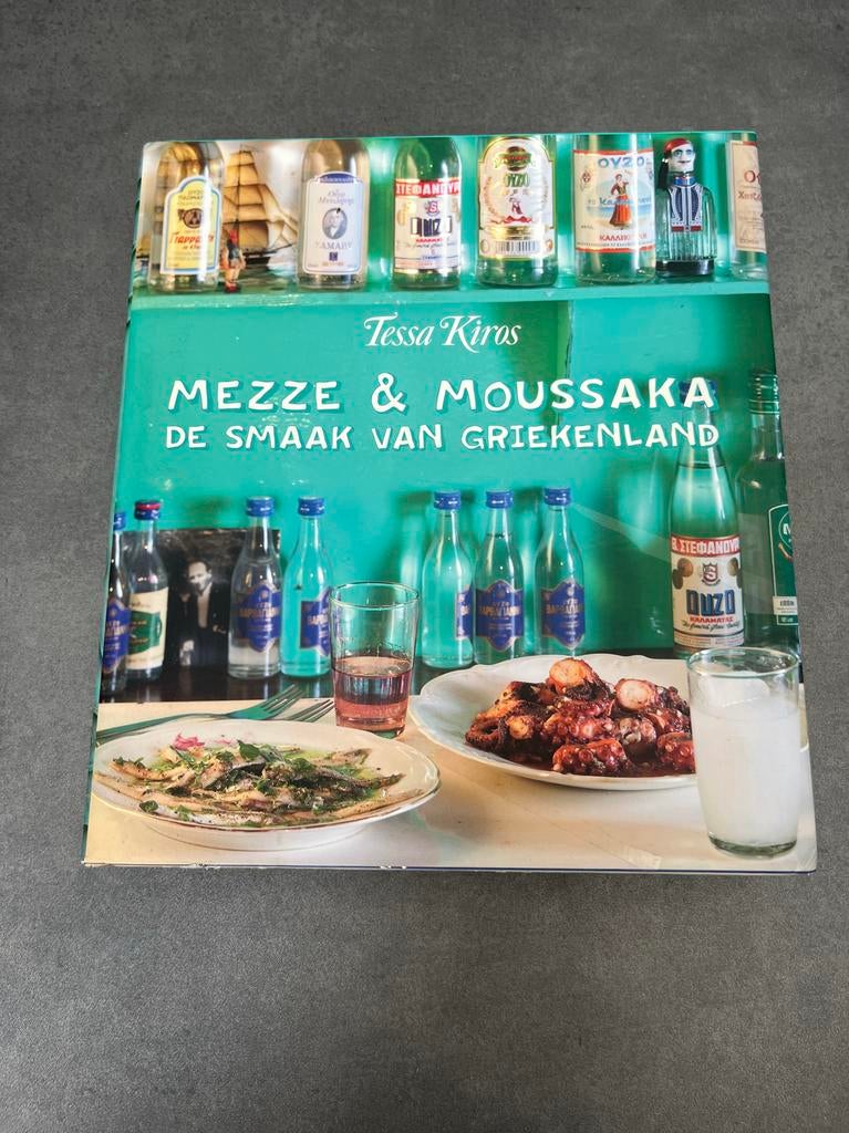Tessa Kiros - Mezze & Moussaka: De Smaak van Griekenland, Boeken, Kookboeken, Zo goed als nieuw, Voorgerechten en Soepen, Europa