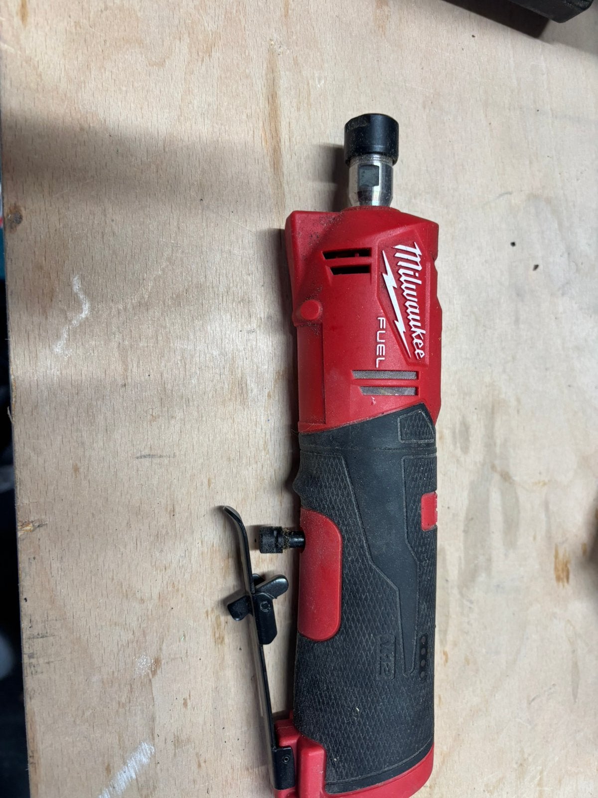 Milwaukee M12 FUEL Stiftslijper, Ophalen of Verzenden, Zo goed als nieuw, Variabele snelheid