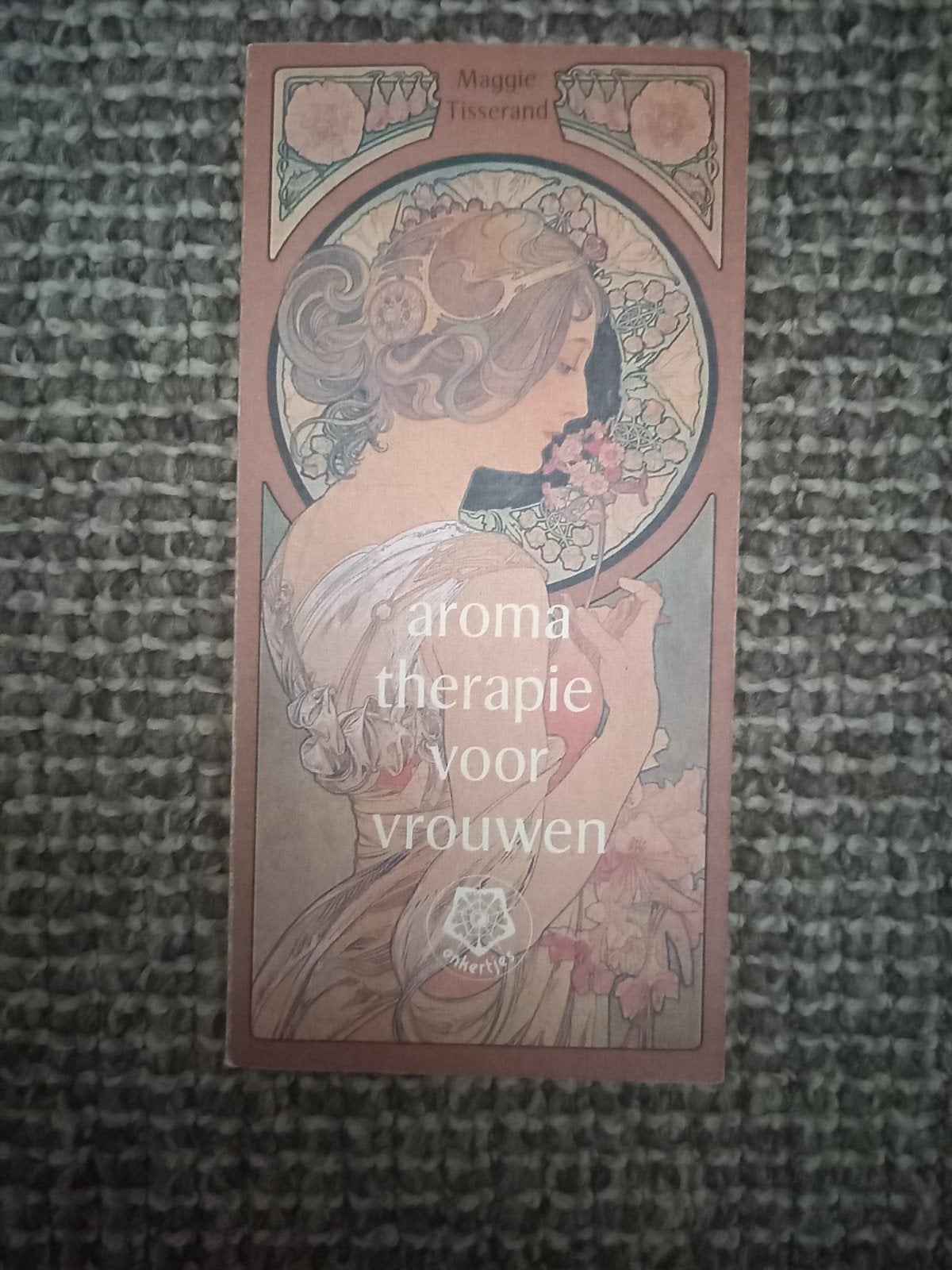 w04 Aromatherapie voor Vrouwen - Maggie Tisserand, Ophalen of Verzenden, Gelezen, Kruiden en Alternatief, Maggie Tisserand